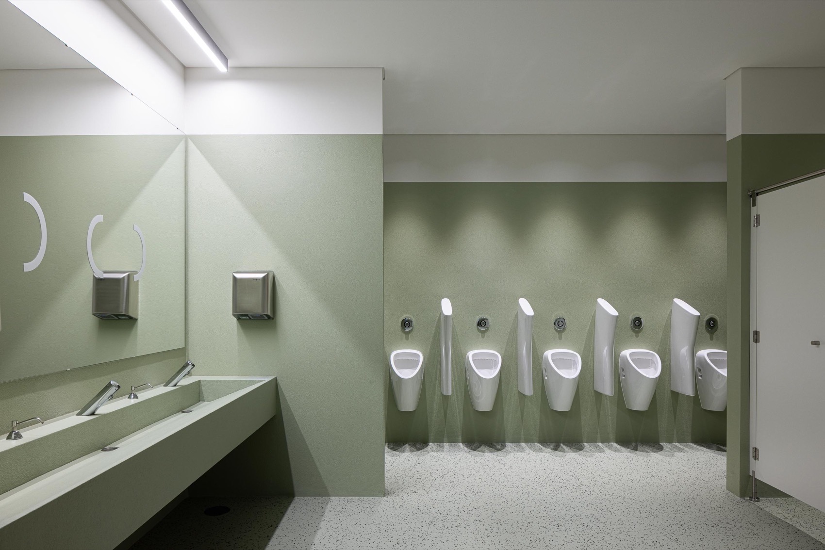 文化中心丨葡萄牙丨Galeria Gabinete-94