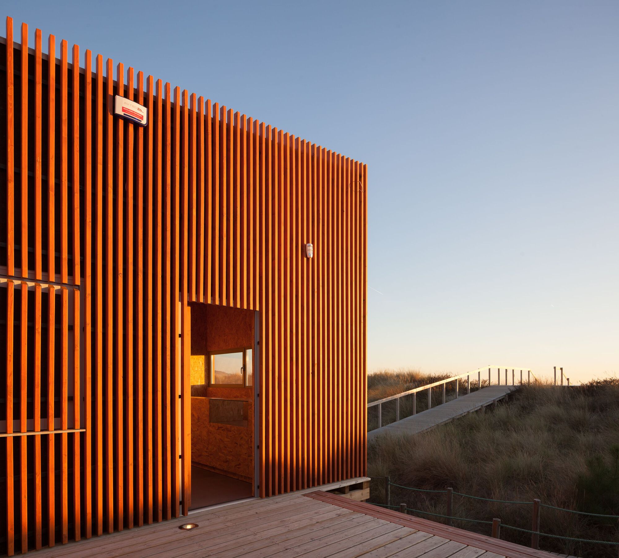 Support Center for Sports Activities / Branco Cavaleiro Architects-45