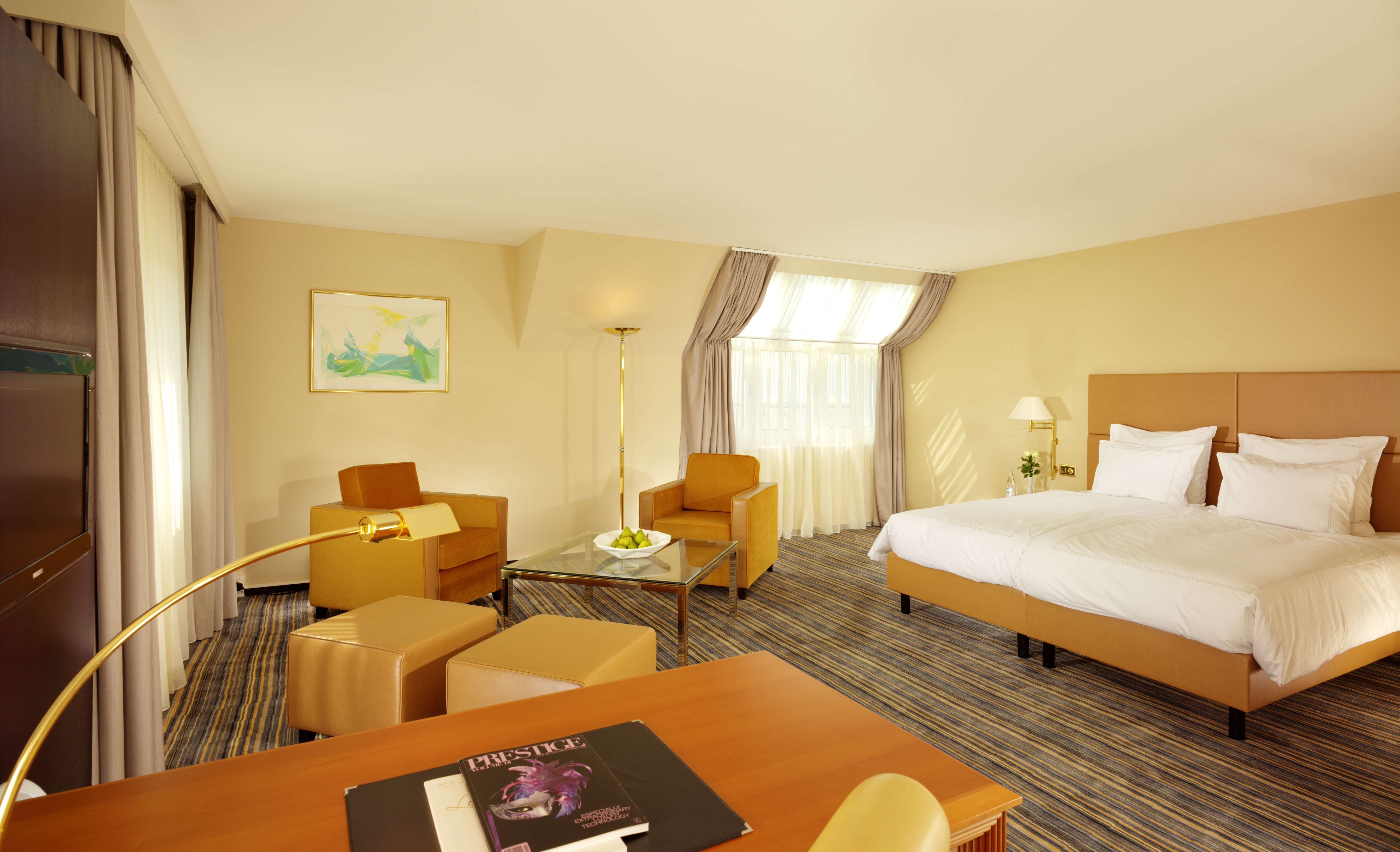 Swiss tel Le Plaza  Basel-60