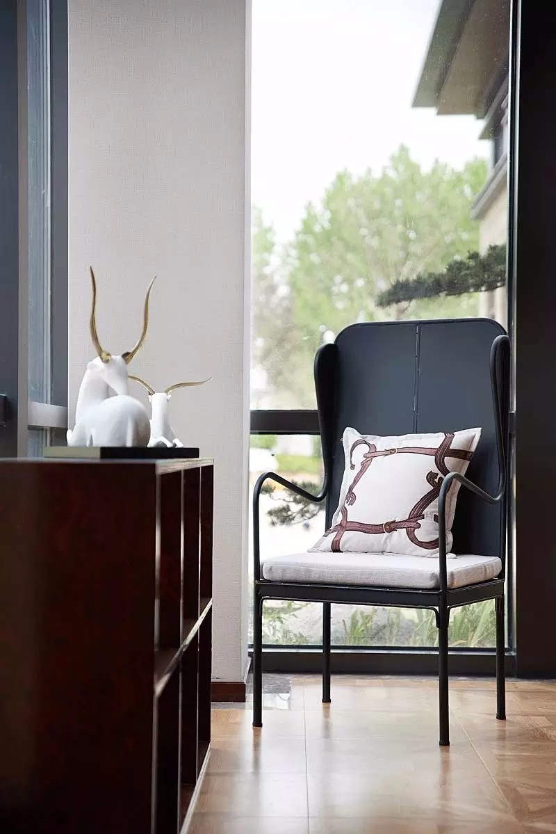 西安沣东地产湖光山色营销中心设计-27