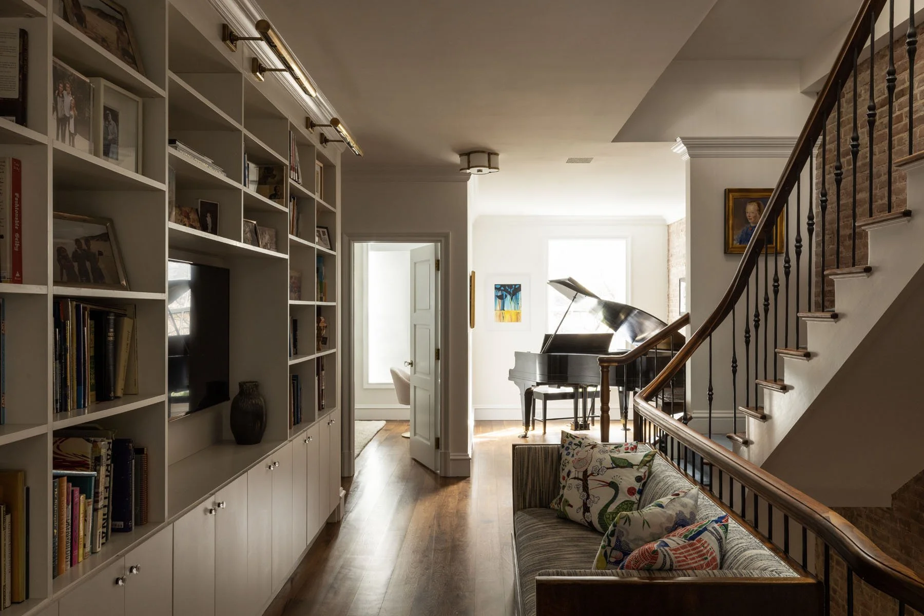  White Arrow — Sullivan Street Townhouse -28