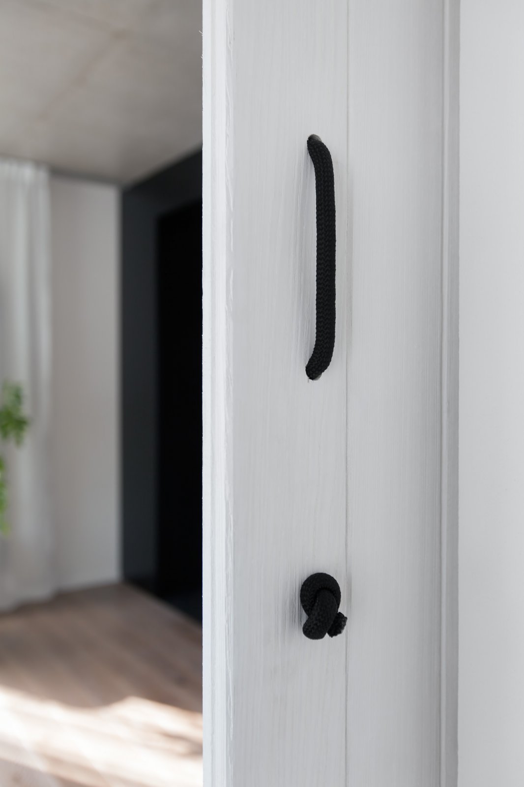 设计新思维，看小户型如何用颜色划分空间  SMLXL studio-11