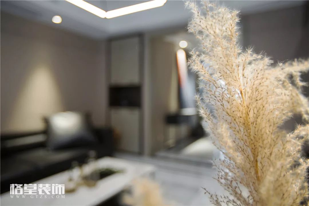 月亮湾沁园现代风设计，光影之境打造浪漫生活-55