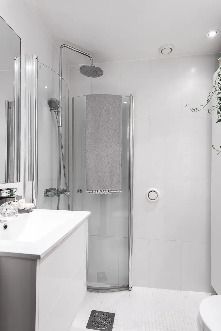 Comment apporter de la chaleur dans une décoration minimaliste?-14