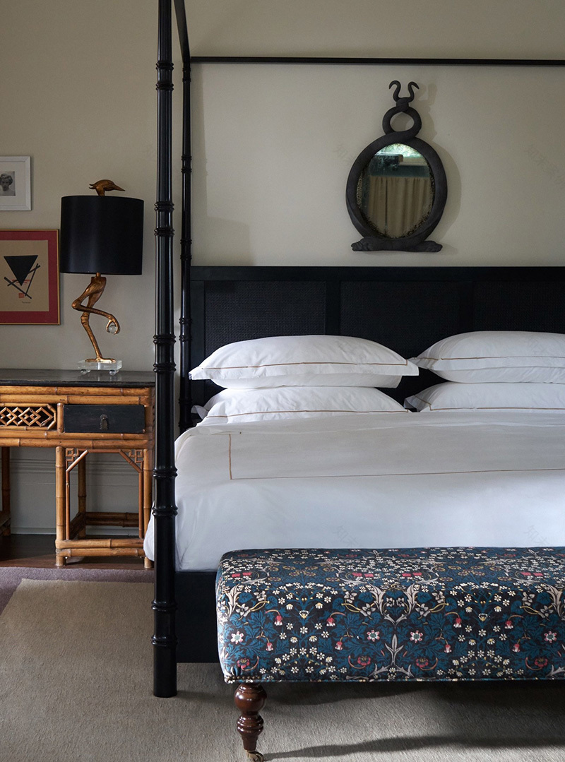 新奥尔良历史建筑中的南维克多利亚风格酒店设计-6