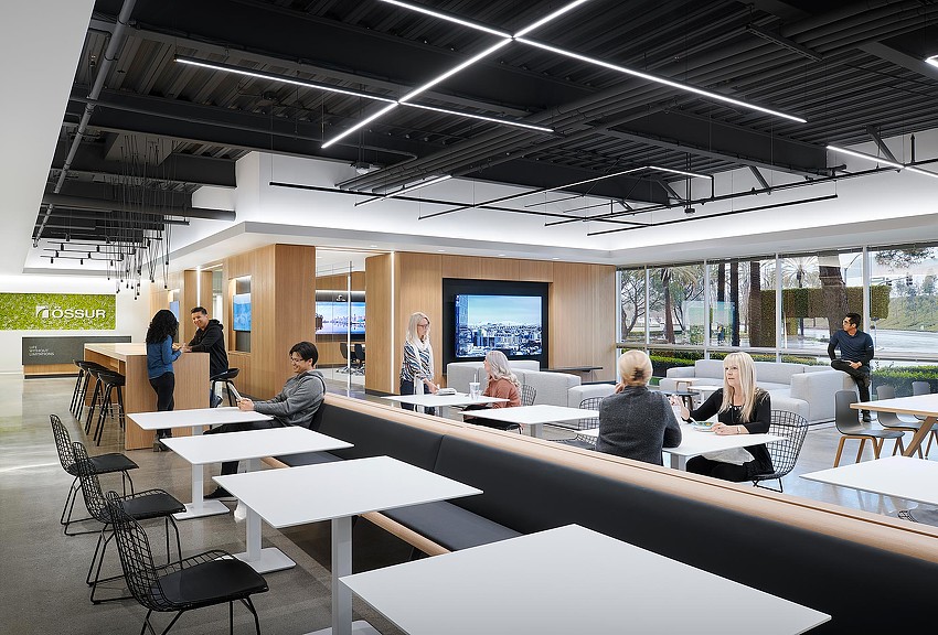 科技先驱 Ossur 美国总部，展现冰岛灵感与社区精神-3