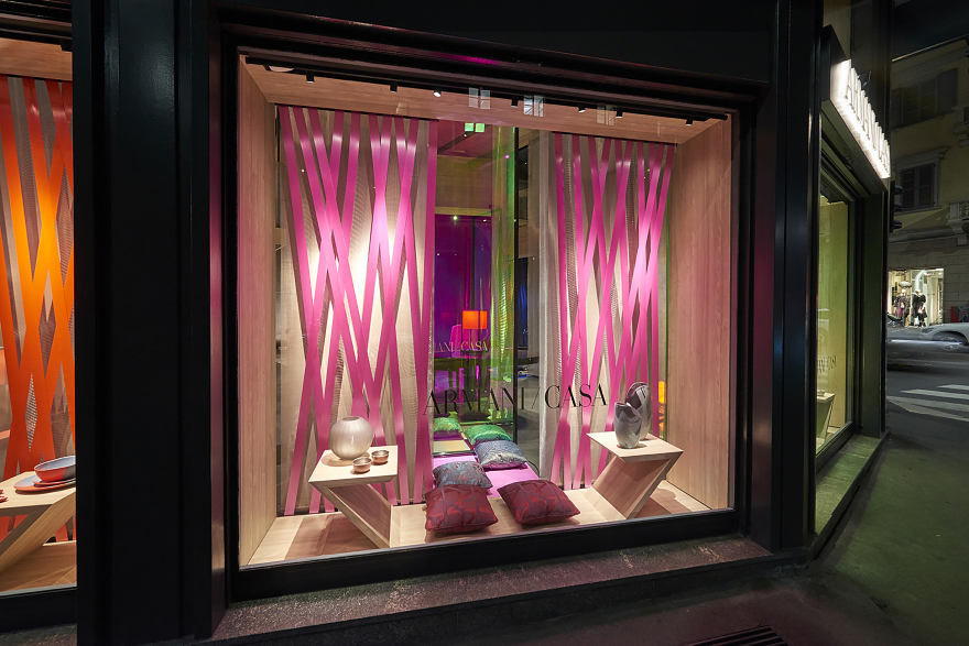 armani casa christmas window display 2017-11