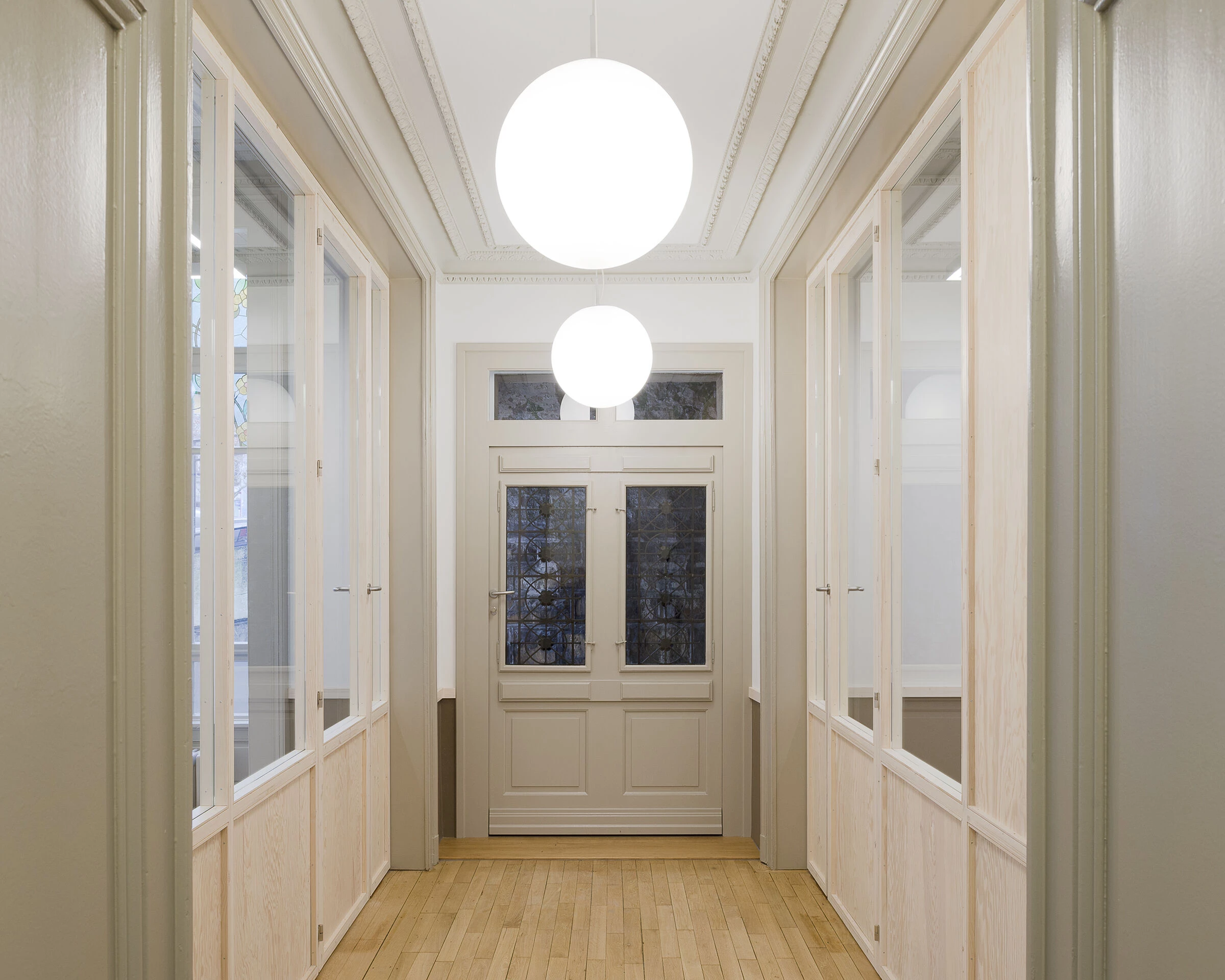 TRANSFORMATION OF A RESTAURANT INTO A NURSERY-10