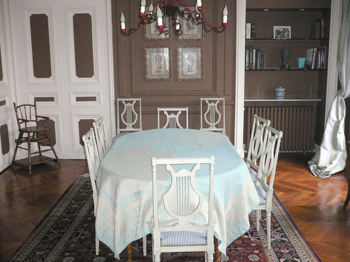 奥斯曼遗产

注：此处奥斯曼一般指乔治 - 欧仁·奥斯曼（Georges - Eugène Haussmann），19 世纪法国巴黎的城市规划师，在巴黎大规模城市改造中发挥重要作用，奥斯曼遗产可能指与他的城市规划等相关的遗产 丨法国巴黎丨Emmanuelle Sirven-10