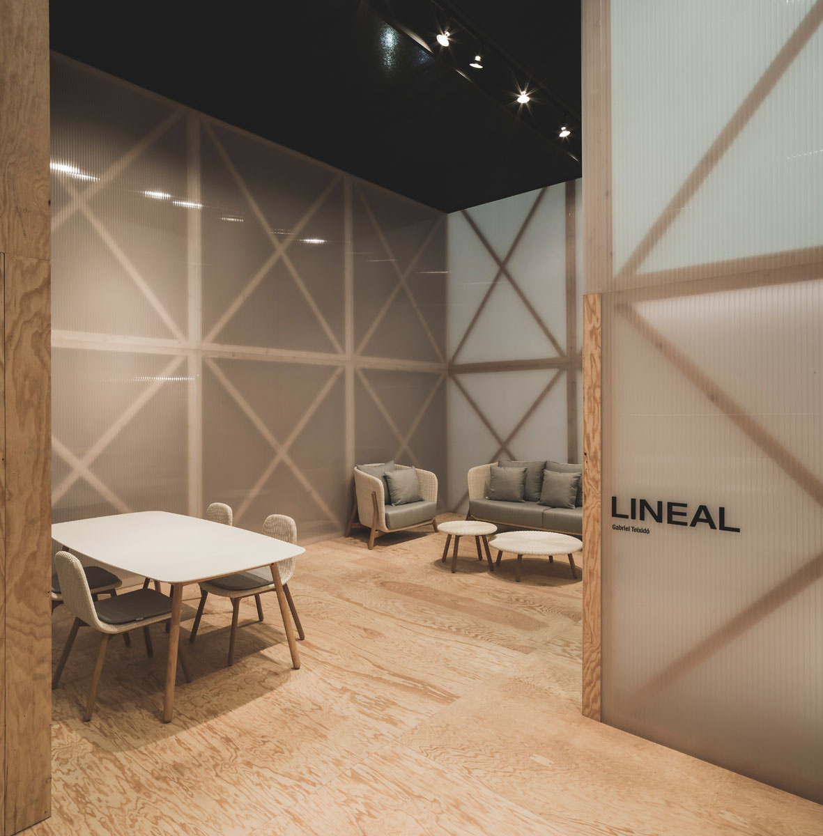 05 06 STAND POINT EN SALONE[2016米兰展]-13