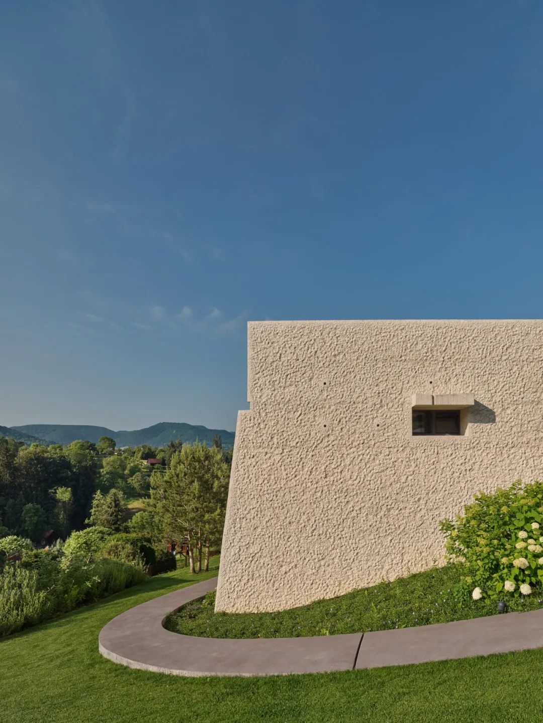 德国山间别墅的解构与重建-13