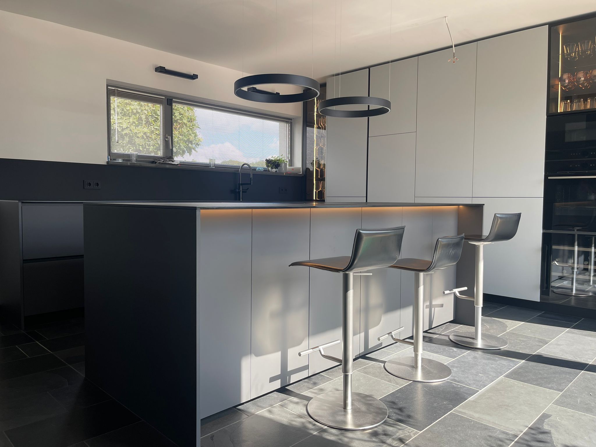 Projekt Interior Design '' ALT & NEU Ensemble ''-7