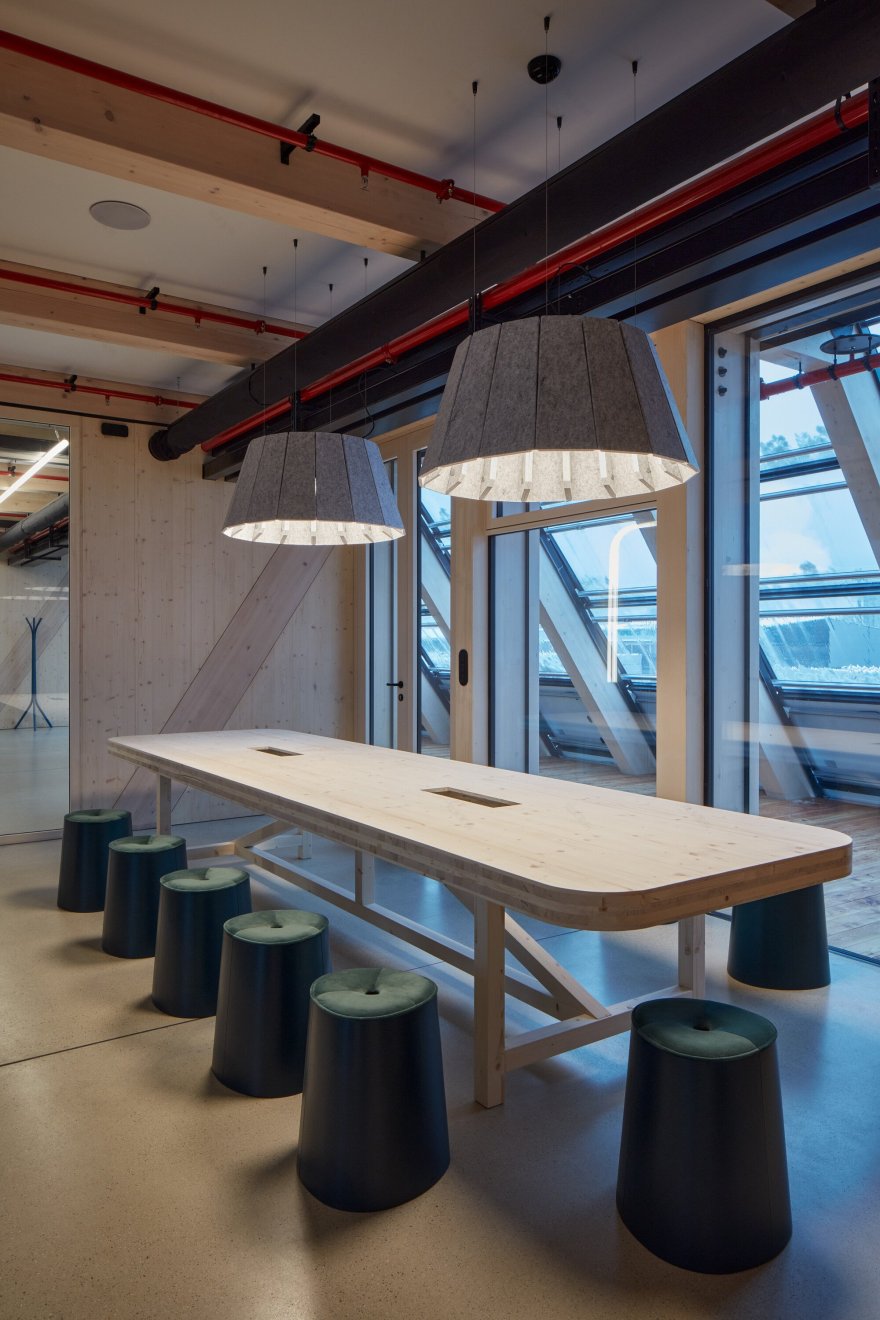 Klouboucká 森林总部丨俄罗斯丨Mjölk architects-38