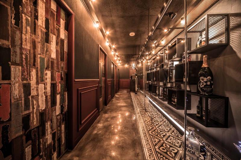 现代简约风酒吧设计，展现精致生活品味-3