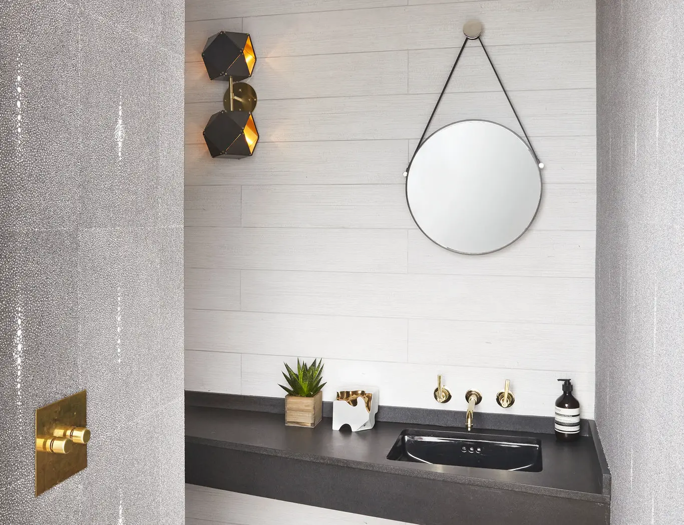 纽约 Soho 区翻新复式公寓 | 明亮空间迎接新生活-11