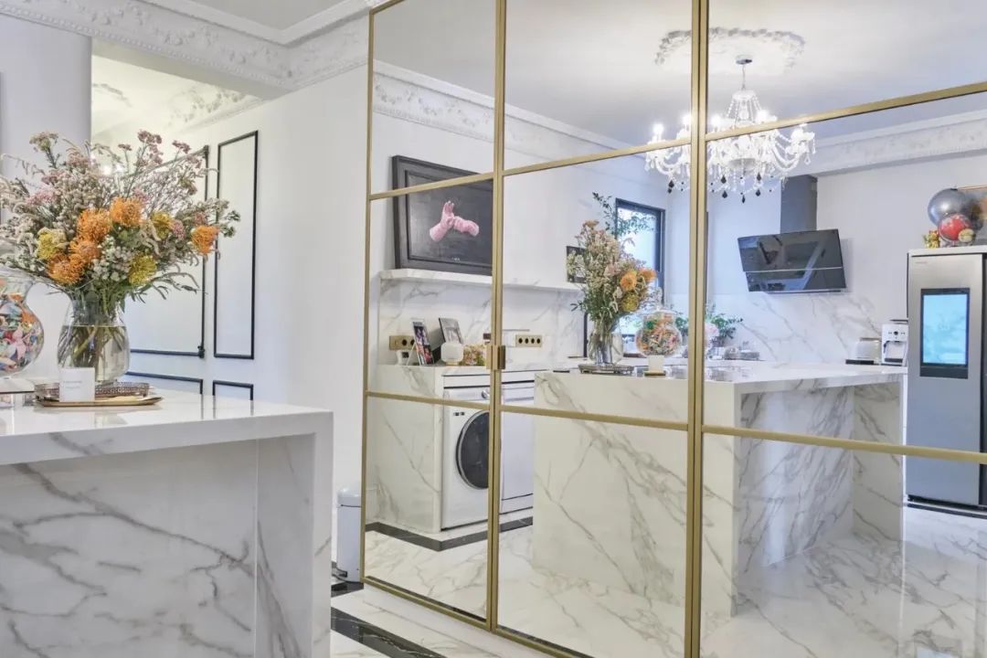 女演员 Ana Milán 的法式浪漫之家丨西班牙马德里丨AD100 室内设计师 Fabián Ñíguez-10