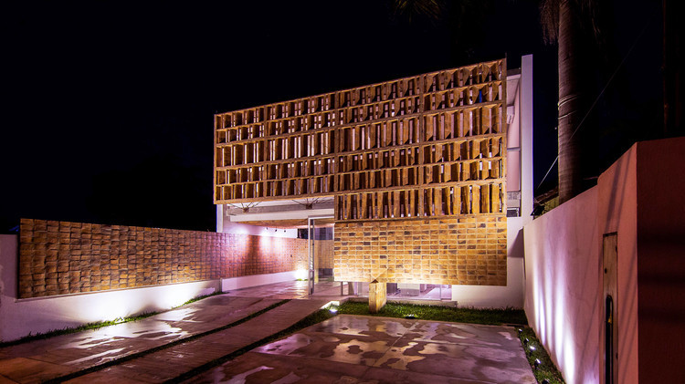 Memoir Medical Clinic Estudio ELGUE-31