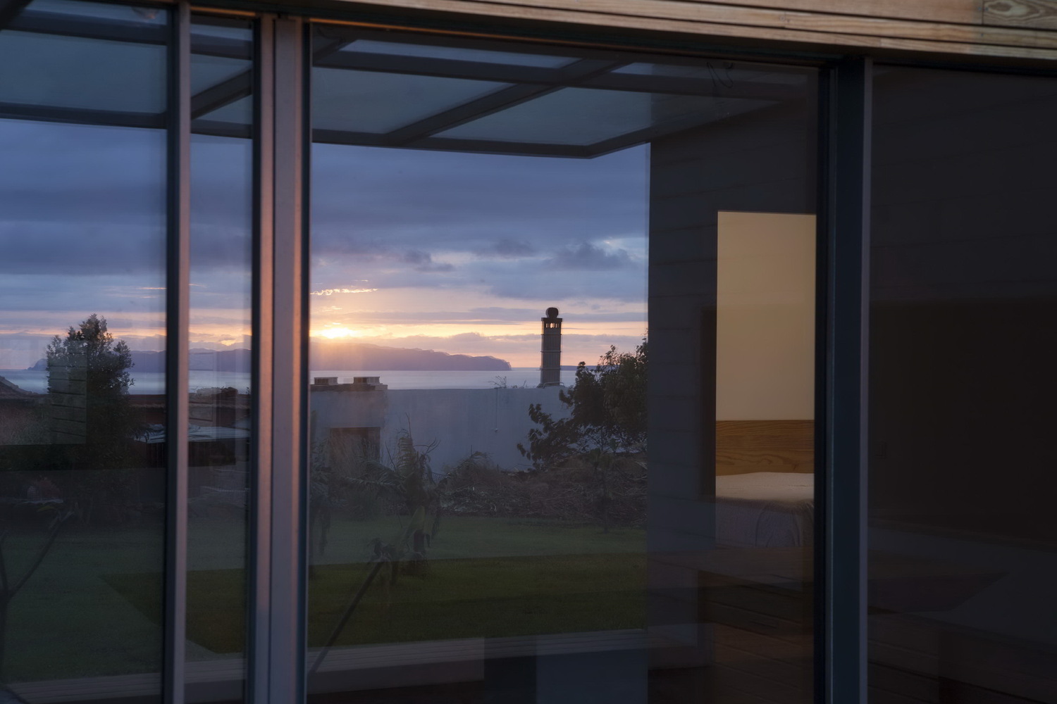 葡萄牙马德拉岛乡村景观中的典型马德兰房屋翻新与扩建-51