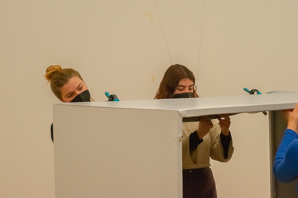 回声，一座城市的反射（注：refle·os推测应为reflejos，西班牙语反射、反响之意） -30