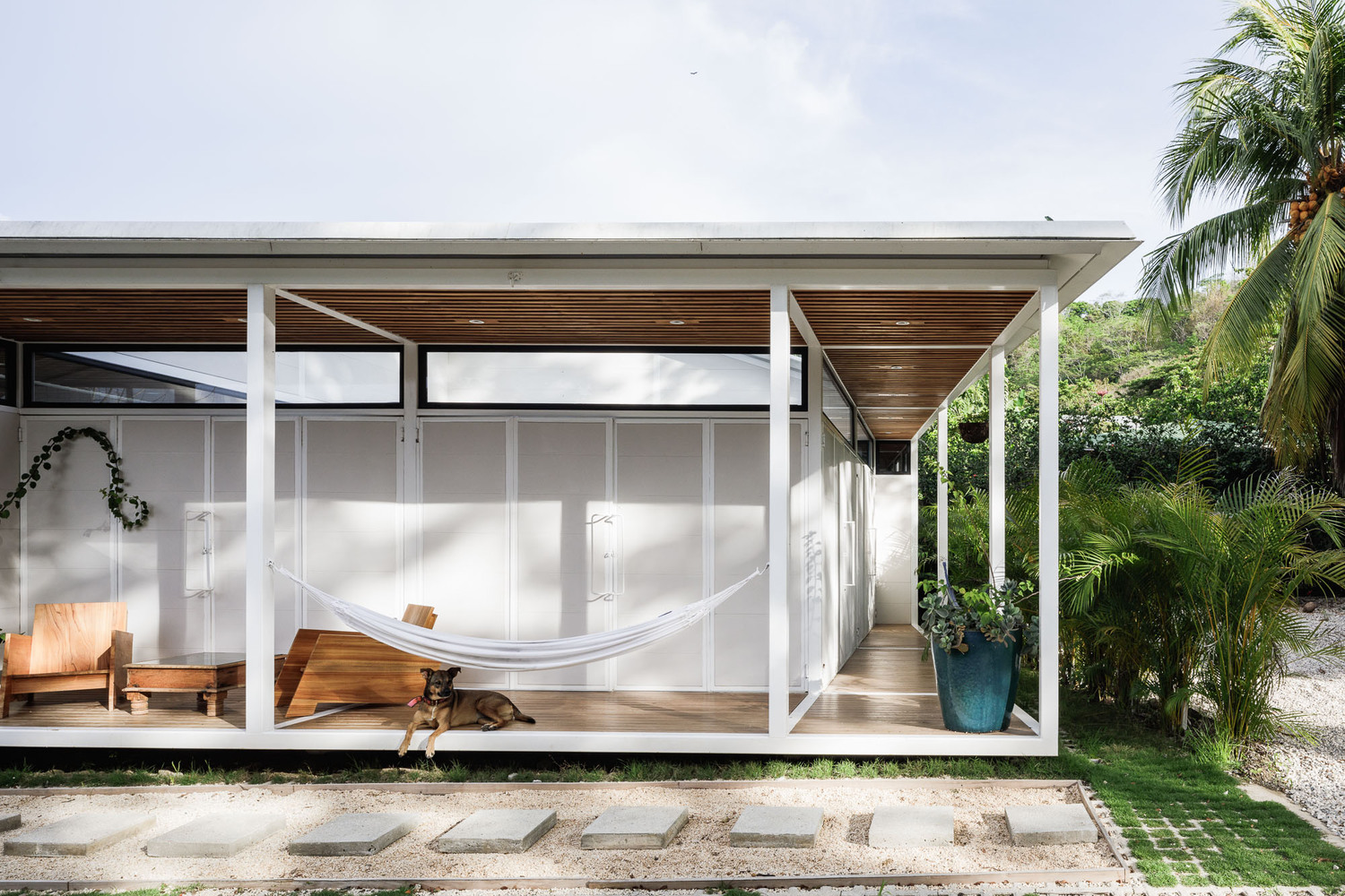 Jícaro House · 山丘之上的生态住宅设计-33