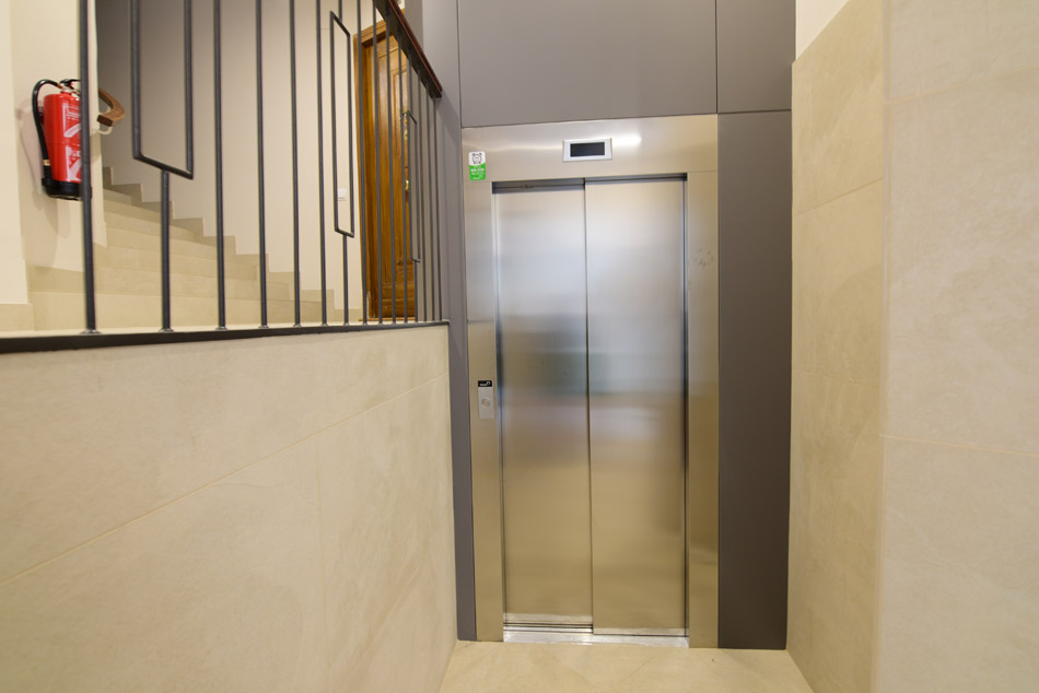 Pamplona阿拉拉尔街19号电梯更换项目丨MONENTE ARQUITECTURA-10