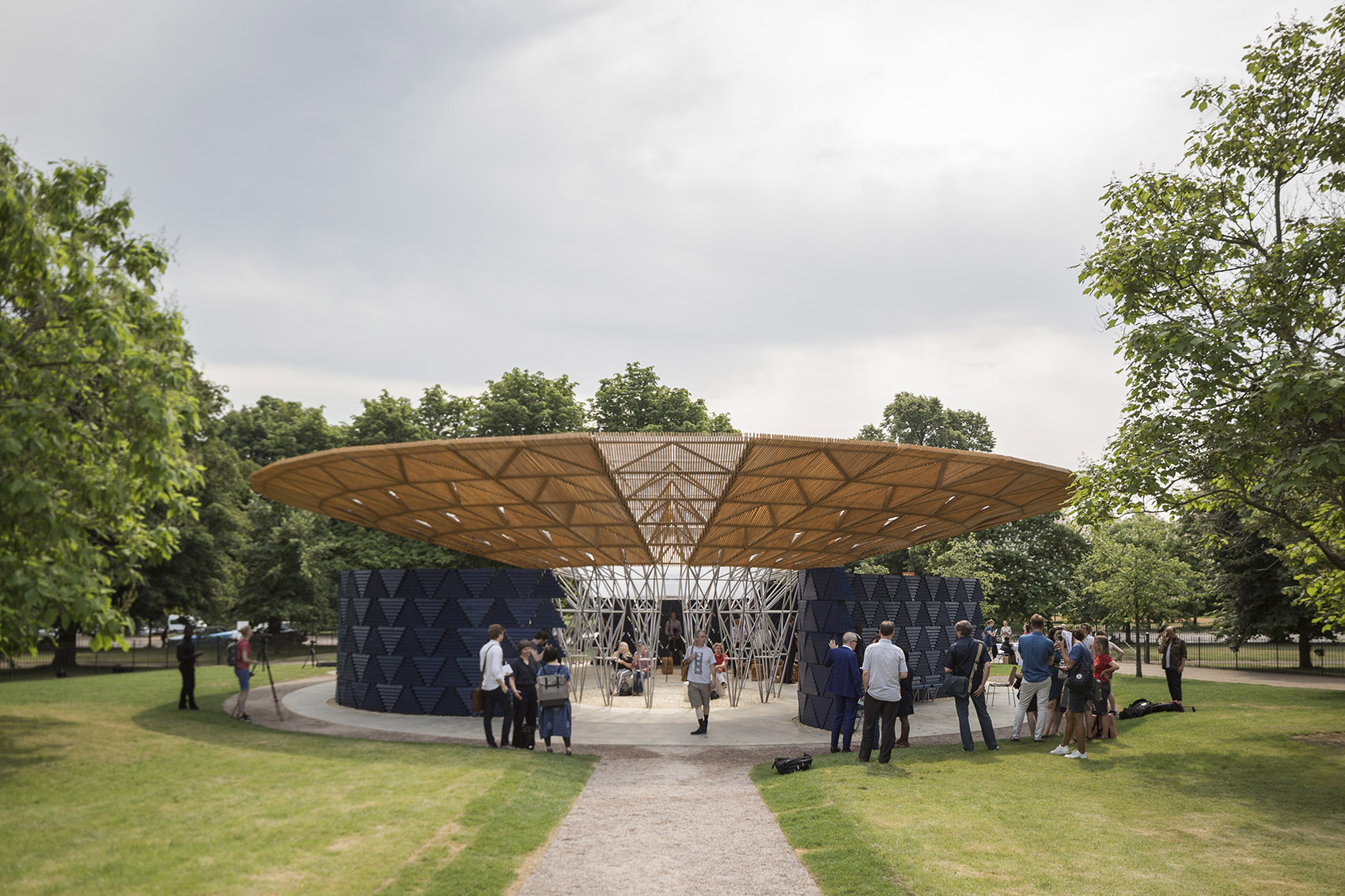 蛇形展厅2017，伦敦 / Kéré Architecture-4