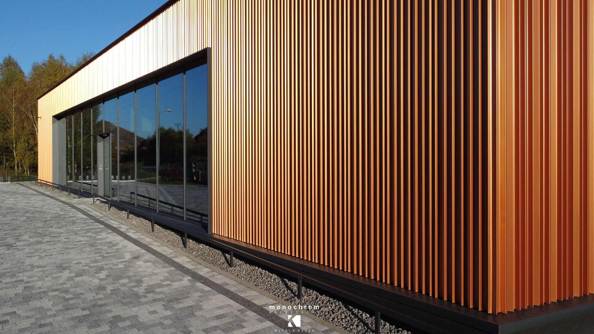 波兰 Rydułtowy 铝业办公楼丨monochrom architects-6