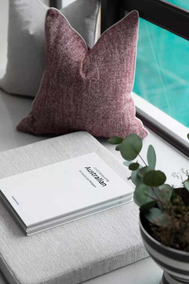 融创海南太禾小镇样板房 | 红与黑的低调高雅-40