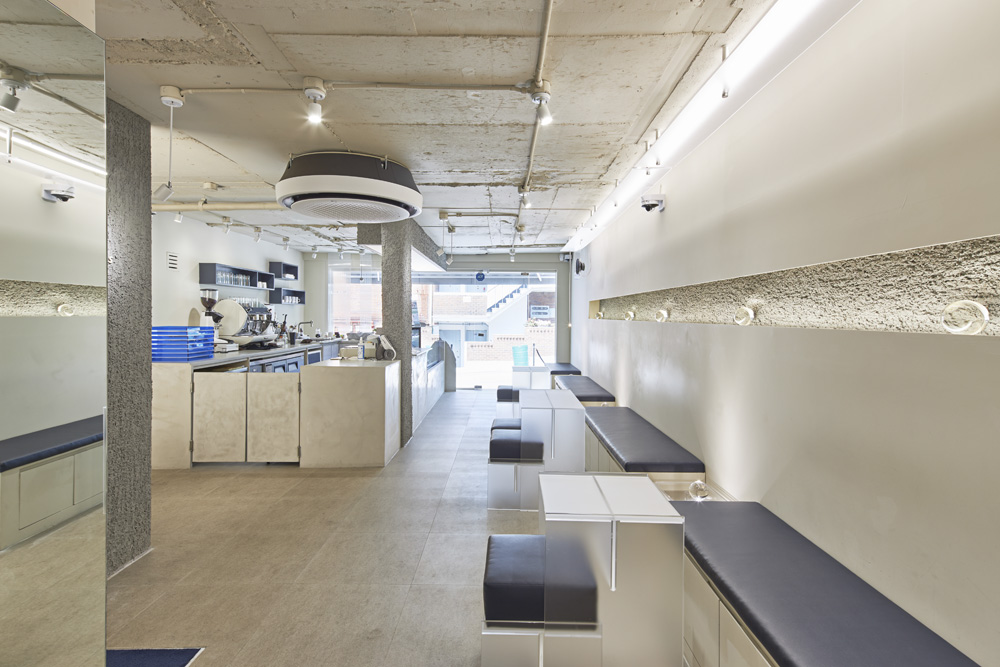 20 平米现代简约风格咖啡厅设计-4