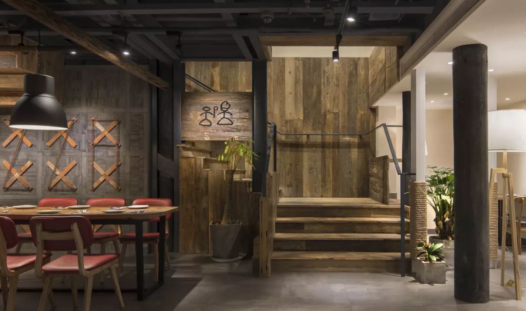 丽江必胜客 | 古韵与现代的编织艺术-12