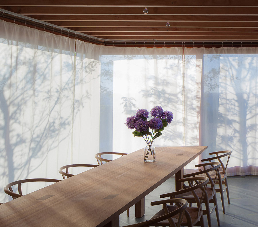 马萨诸塞州奎迪克岛度假小屋 | 融入自然的和谐设计-46