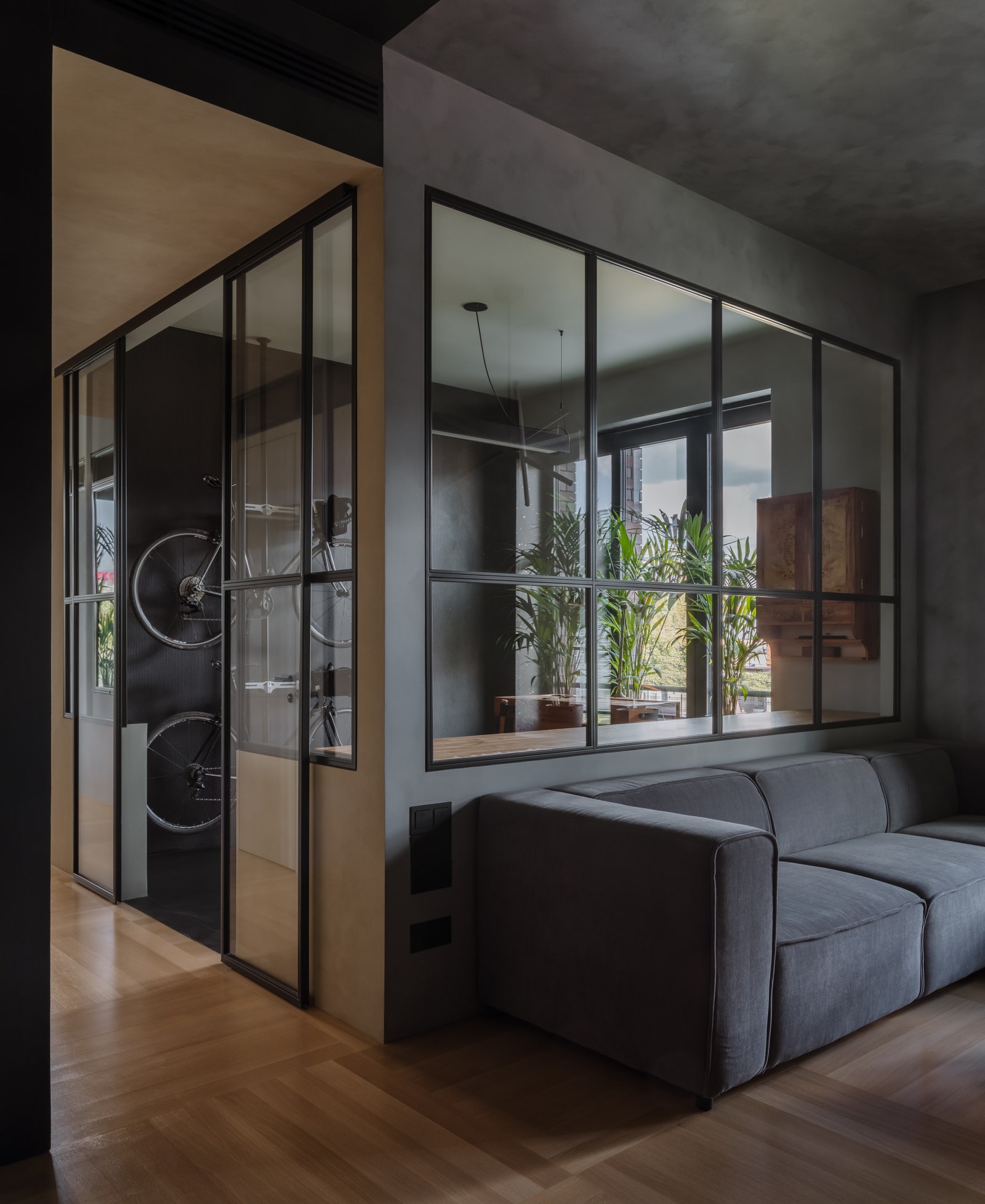 玻璃隔断的魅力 | 10 个室内设计案例-31