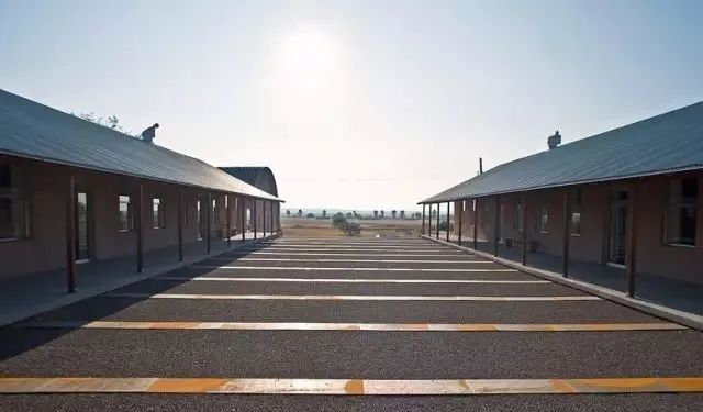 极简主义雕塑大师 | 卡尔·安德烈-61