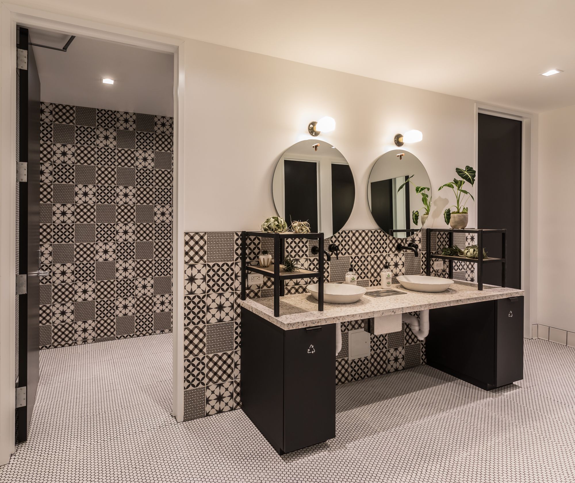 Patreon 总部 | 科技与艺术共融的创新空间-14