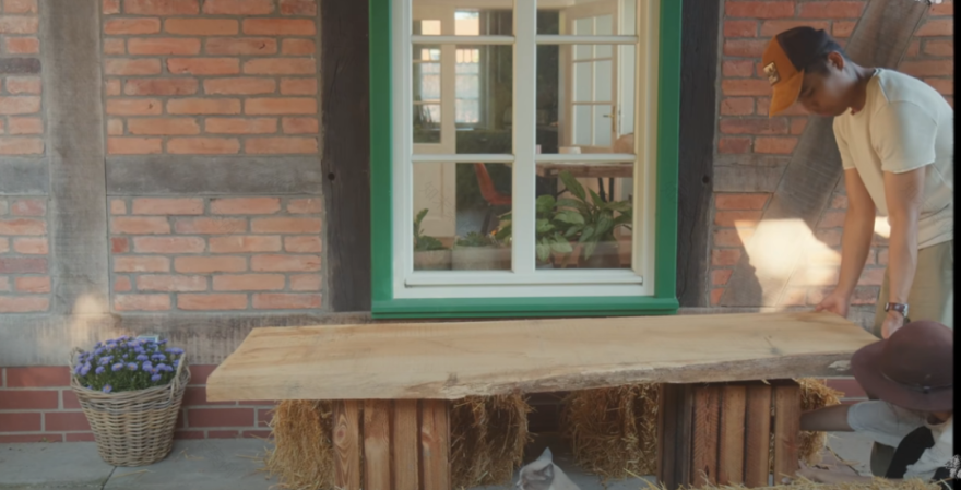 90后妈妈带家人住进森林别墅丨德国丨Thuy Dao和老公T-84