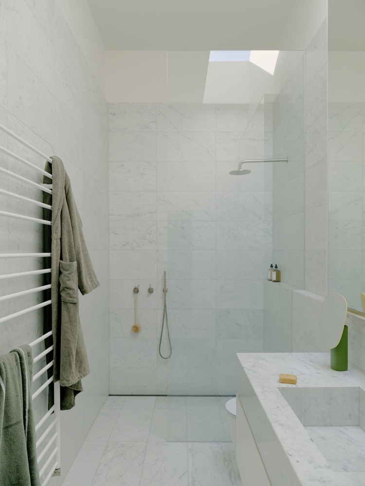 温润和谐的混合风格住宅 · Wheatland House-34