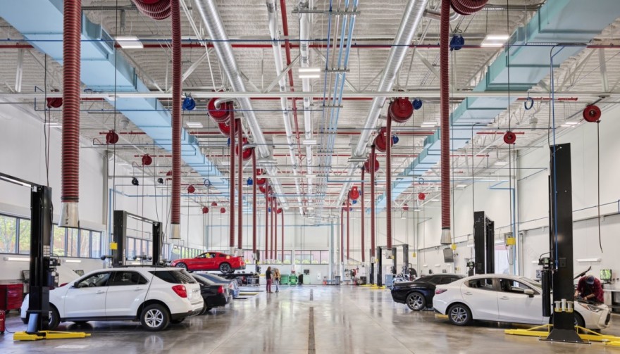 约翰逊县社区学院技术教育大楼丨美国堪萨斯丨BNIM-13