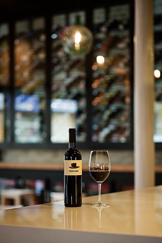 西班牙PaCatar葡萄酒餐厅丨西班牙塞维利亚丨Donaire Arquitectos公司-25