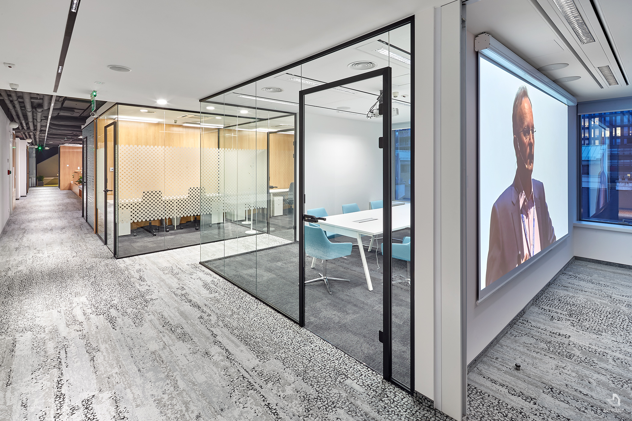 波波共享办公空间丨波兰华沙-16