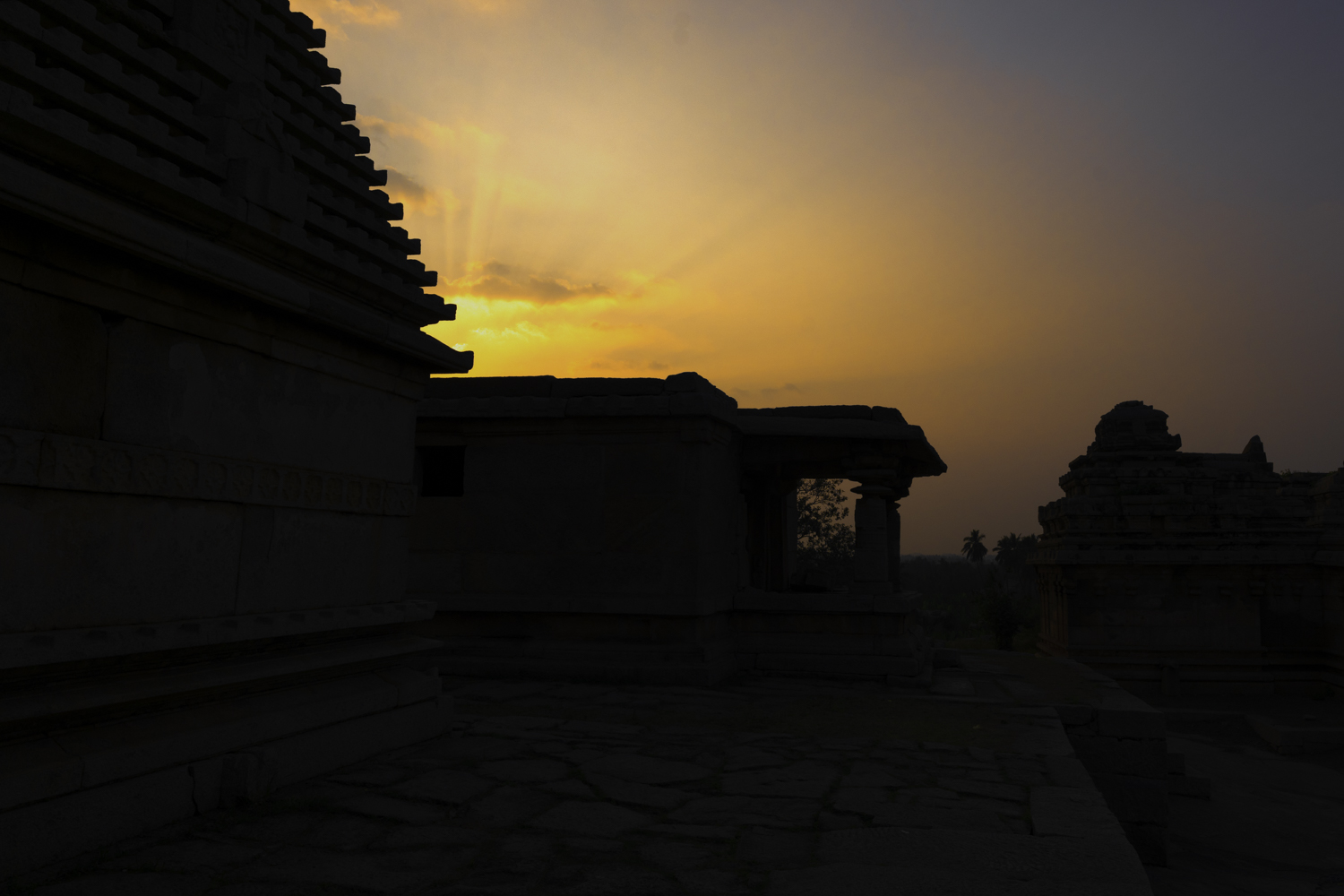 哈皮的黎明与黄昏丨印度-17