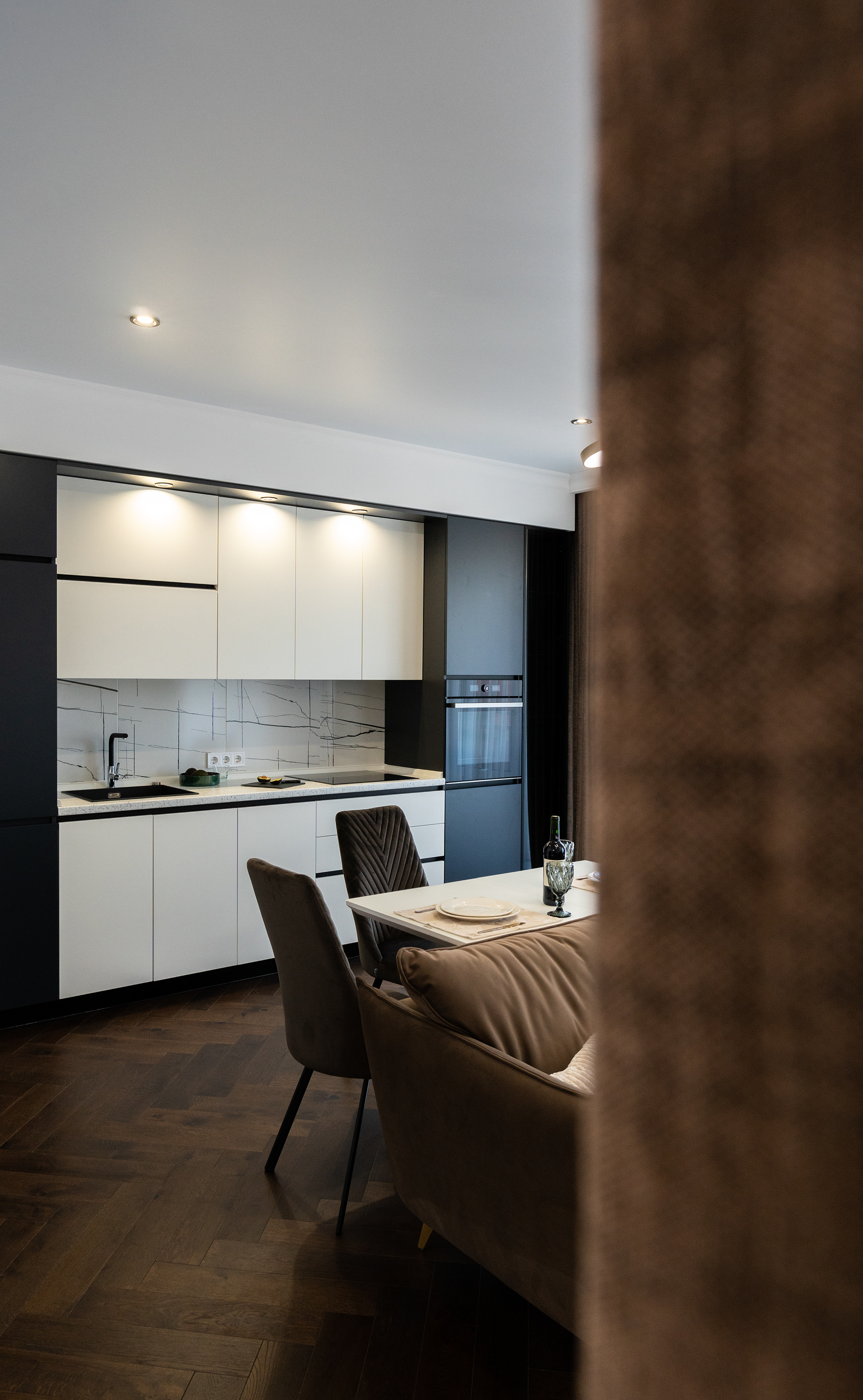 APARTMENT: 54 sq.m (Real)-2