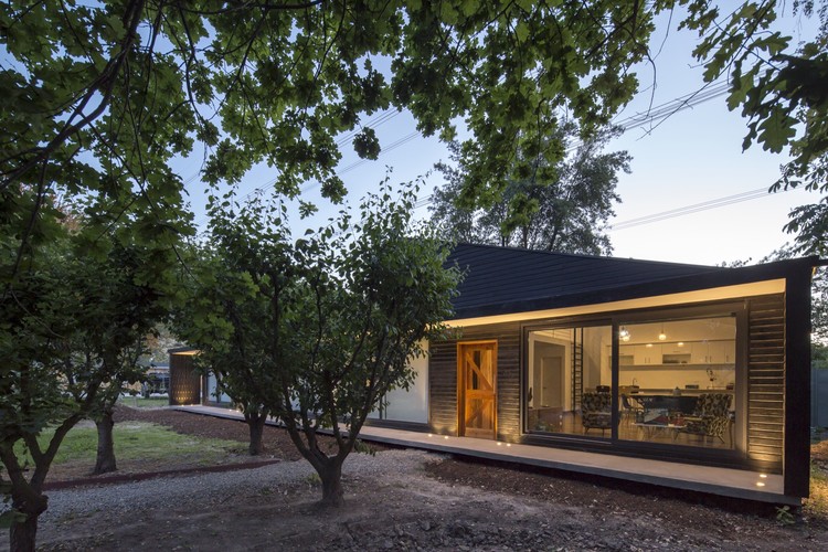 智利 Calera de Tango 市政教育公司体育馆设计-12