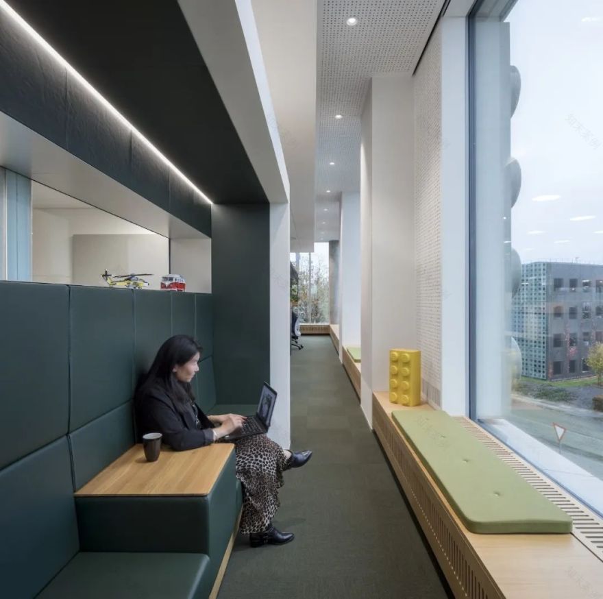 新落成的乐高总部大楼,看完之后我想去报到上班~-30