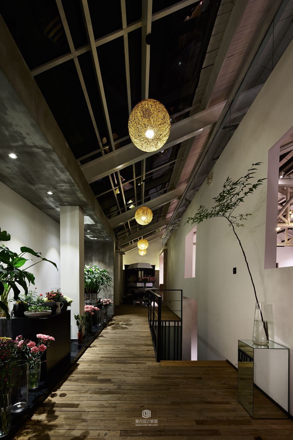 杭州意内雅设计--胡须先生花店办公-23