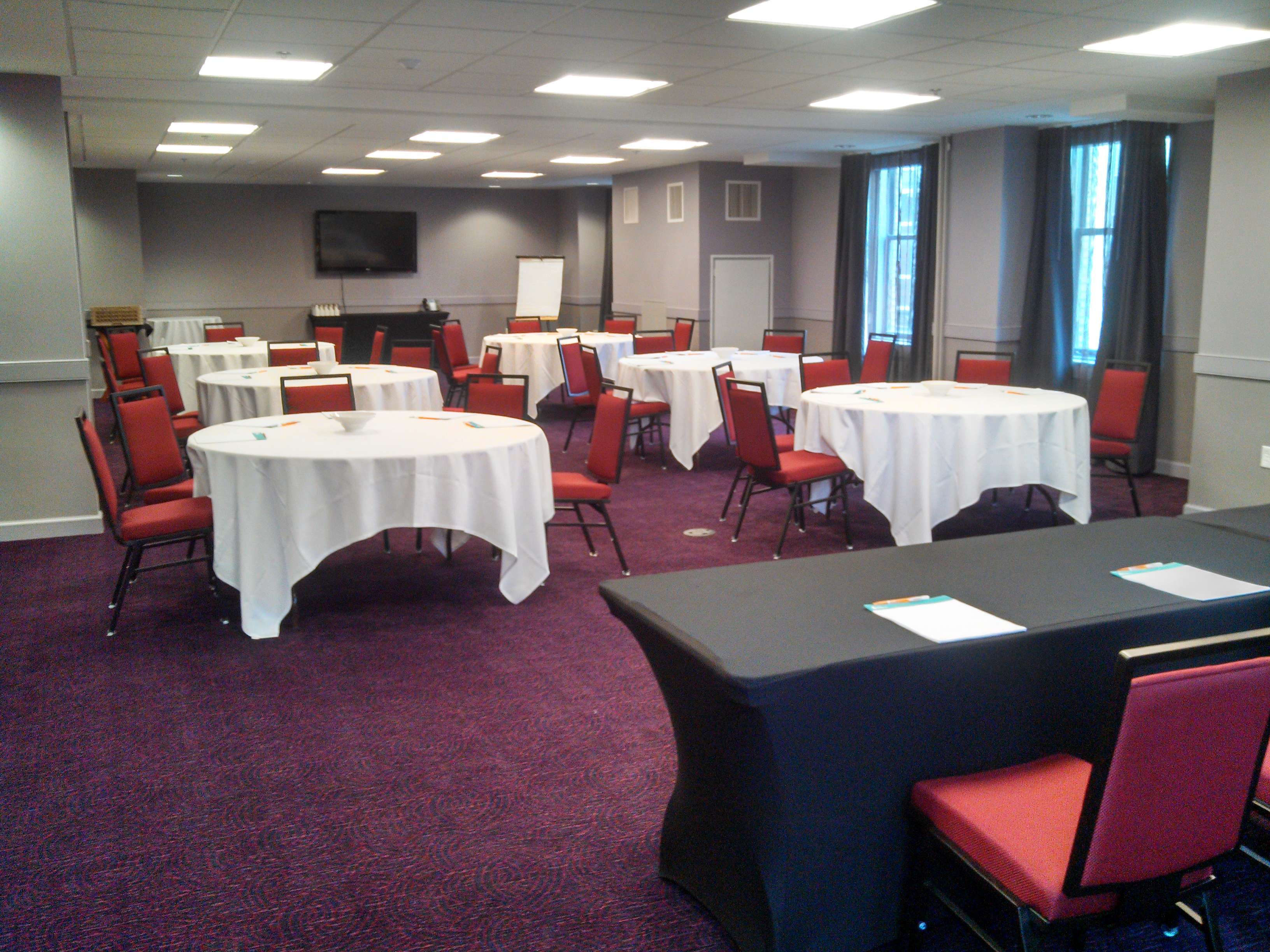 HOTEL INDIGO NASHVILLE DWNTN-24