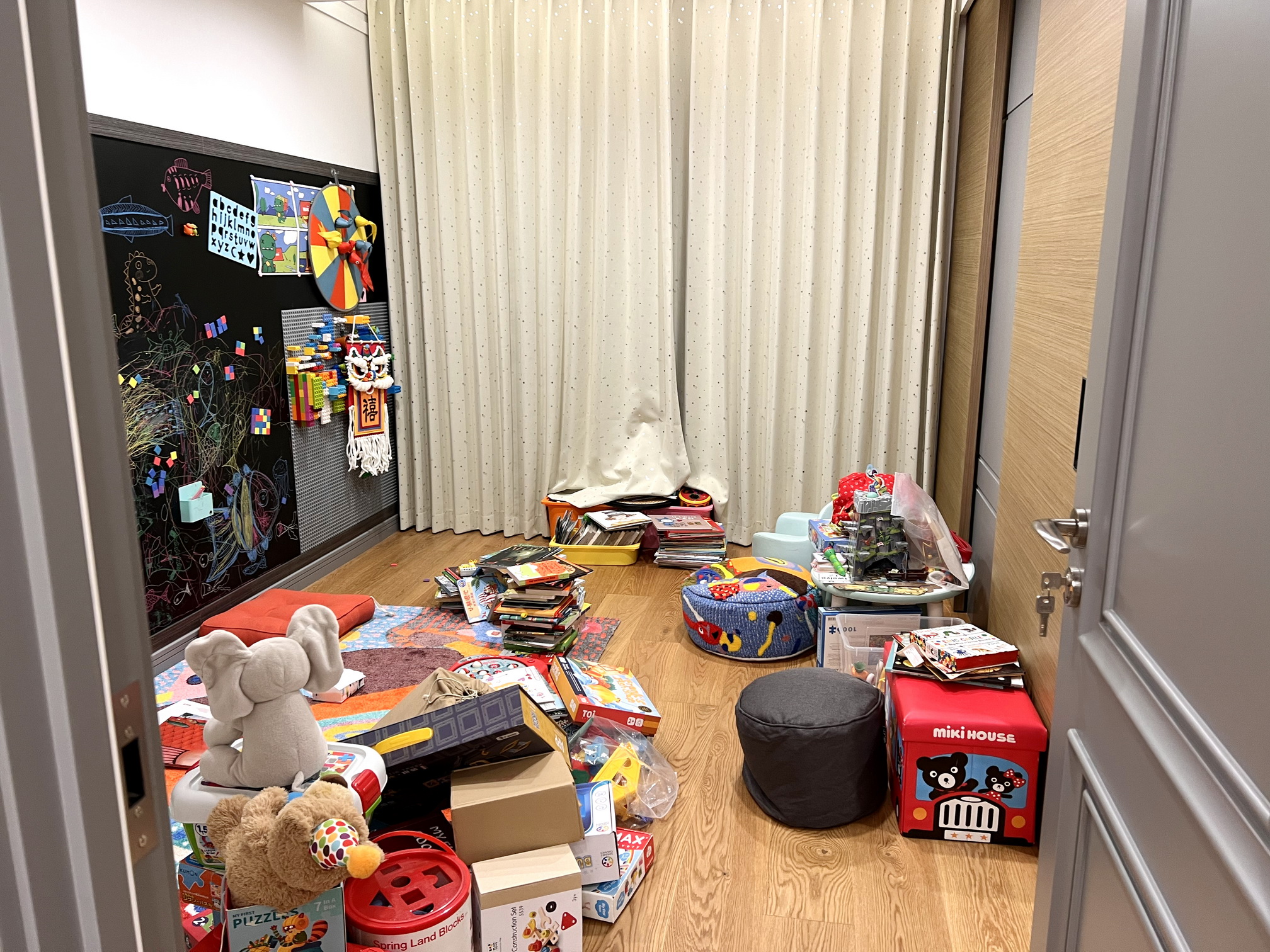 260平现代简约风格别墅-11