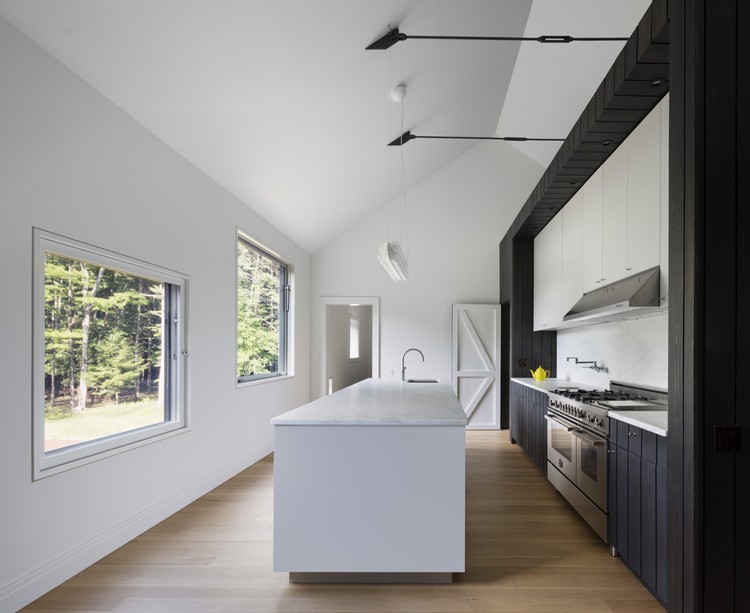 山间隐居的自然之居-12