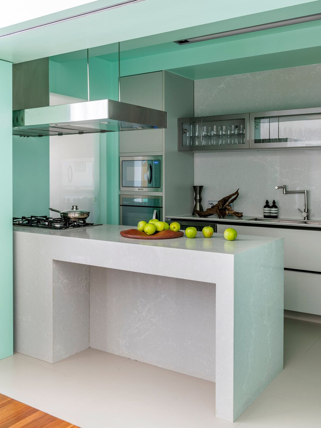 色彩斑斓的巴西公寓丨巴西圣保罗丨Diego Revollo Arquitetura-33