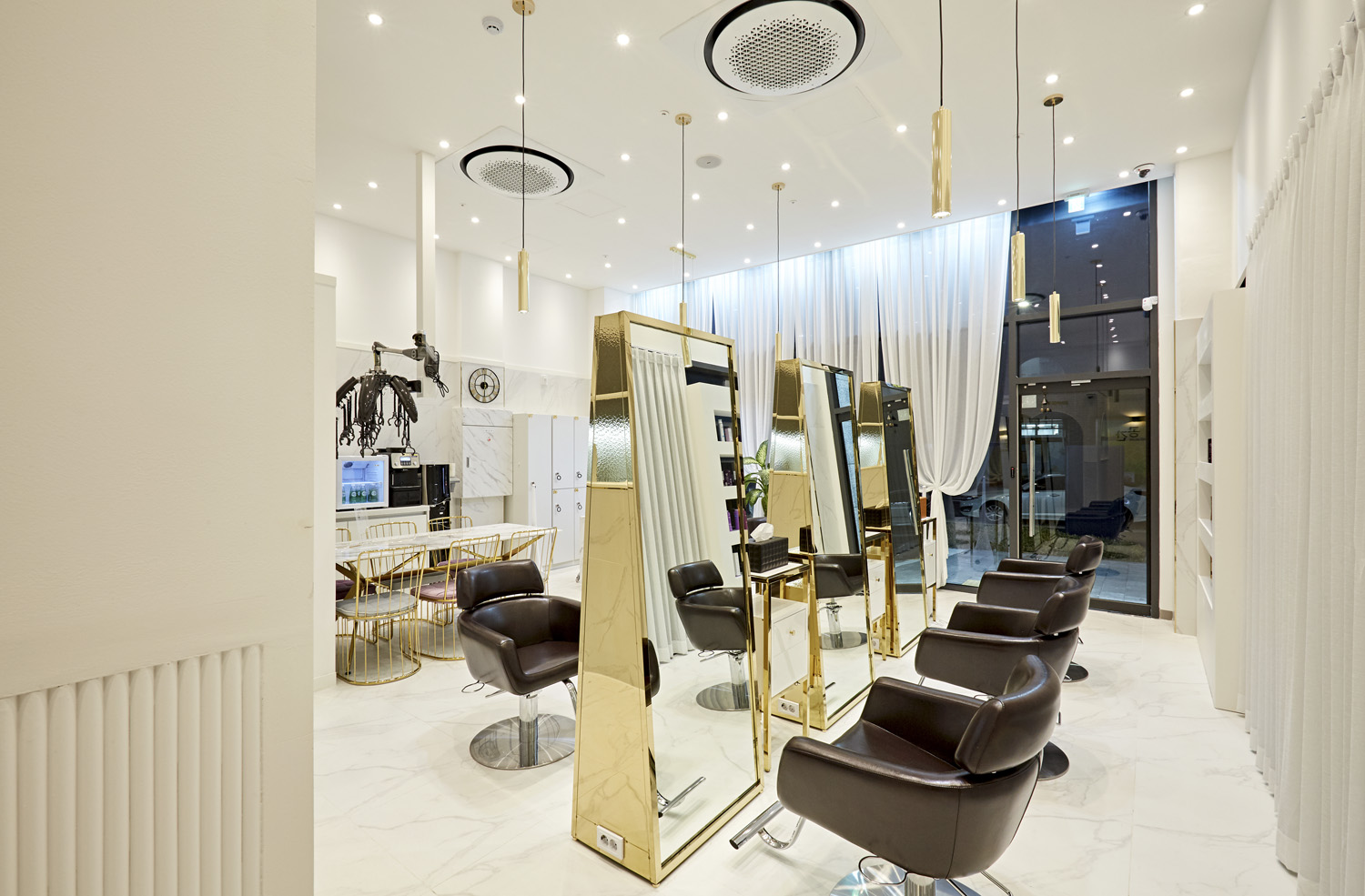 18 平米现代美容院空间设计，展现极简美学魅力-8