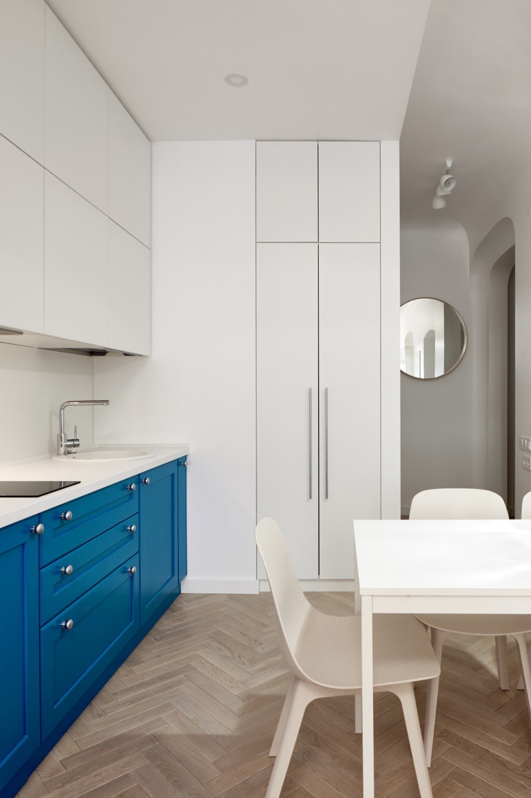 乌克兰 27㎡简约小宅，功能齐全且精致舒适-12